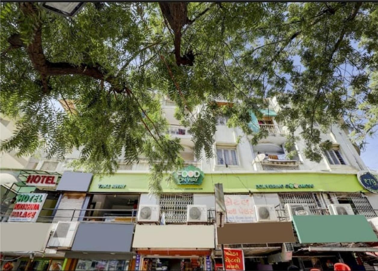 Hotel Krishna Palace Ahmedabad Eksteriør bilde