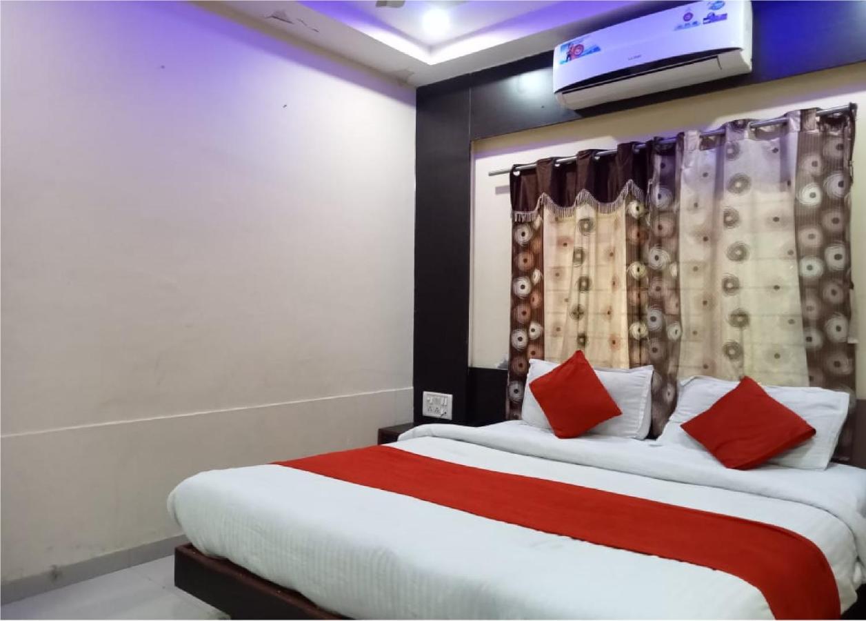 Hotel Krishna Palace Ahmedabad Eksteriør bilde
