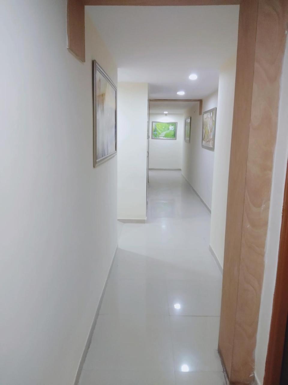 Hotel Krishna Palace Ahmedabad Eksteriør bilde